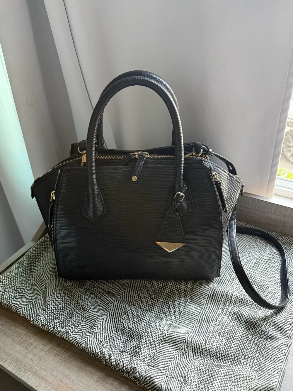 Rebecca Minkoff “Perry”, Black Structured Leather Satchel Handbag - Women Bags